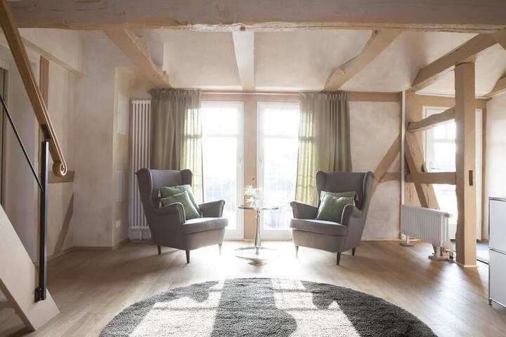 Room 10 of 23