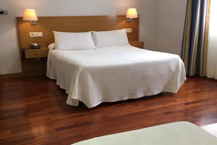 Room 18 of 34