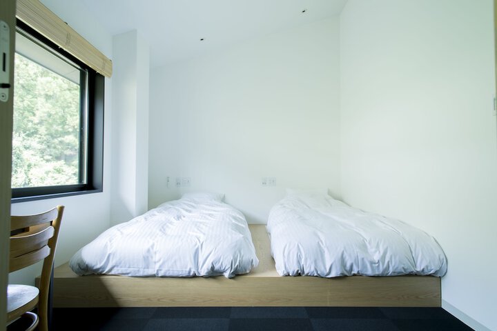 Room 7 of 38