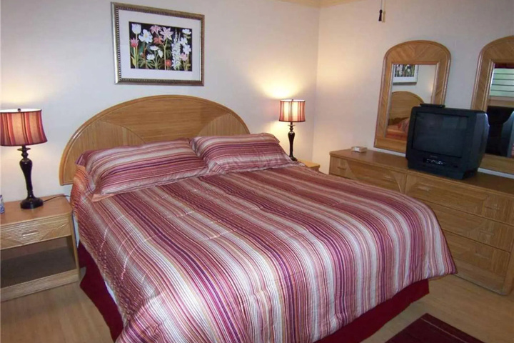 Room 4 of 19