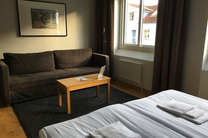 Room 15 of 49