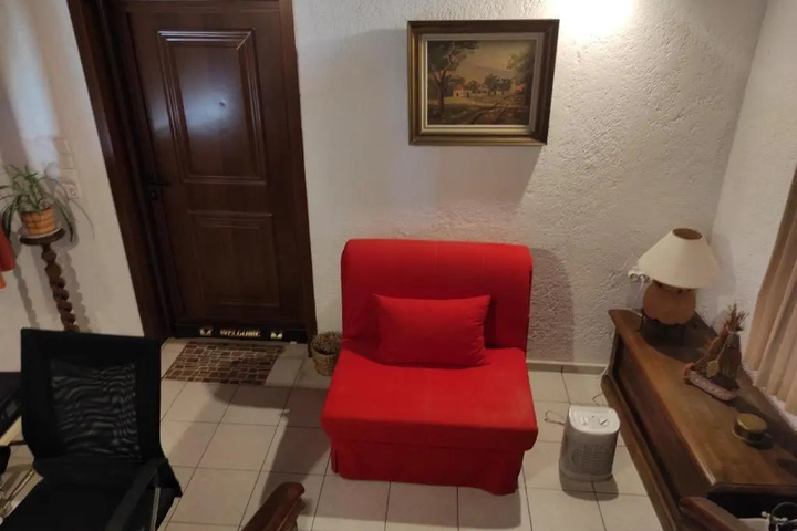 Room 11 of 15