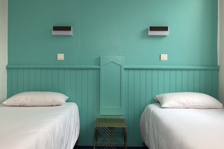 Room 26 of 67