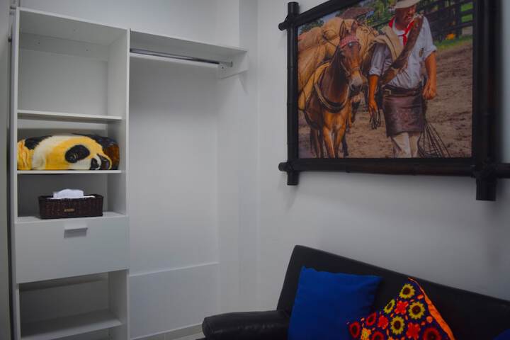 Room 8 of 44