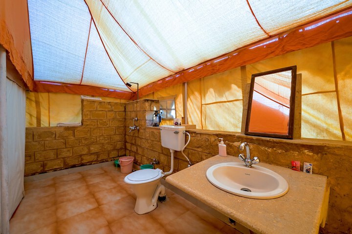Bath Interior