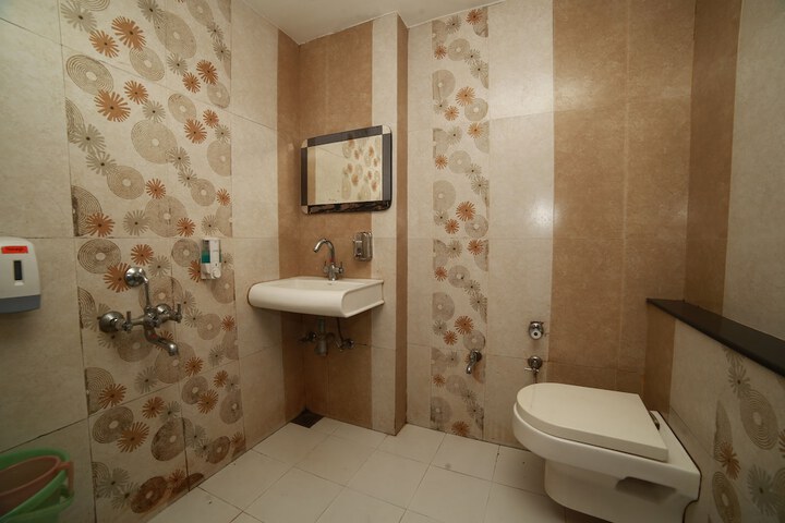 Room 35 of 57