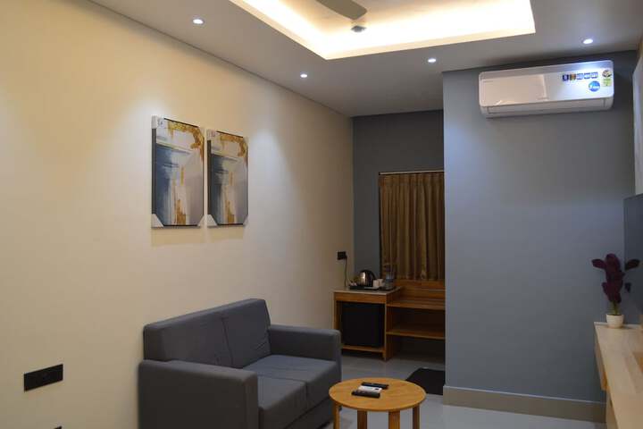Room 20 of 26