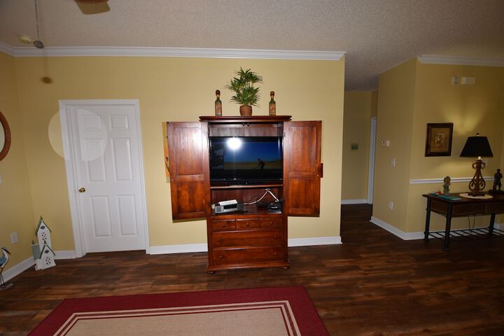 Room 2 of 15