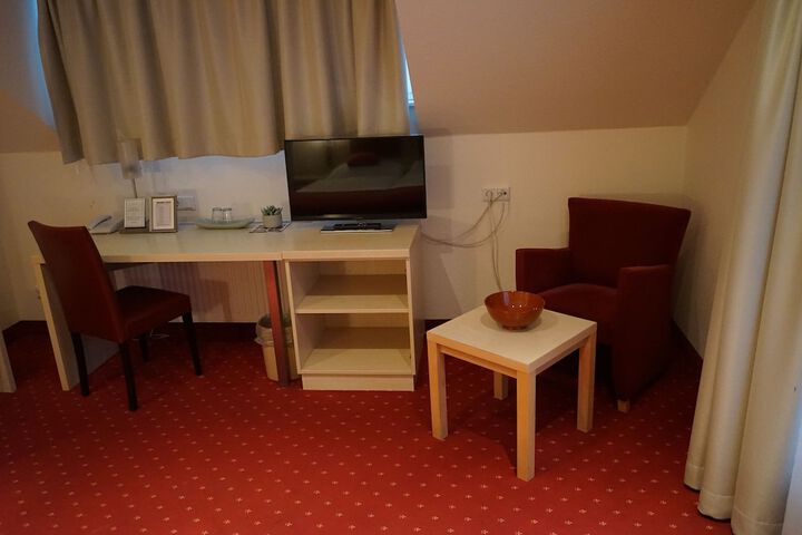 Hotel Interior 10 of 16