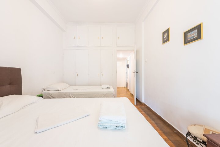 Room 14 of 20