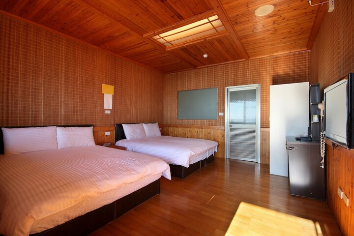 Room 25 of 30
