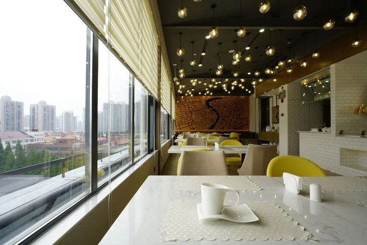 Terrace/Patio 7 of 19