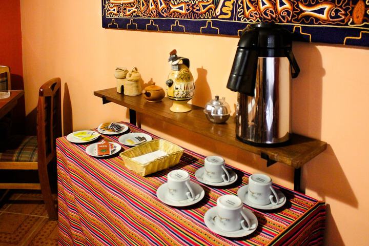 Breakfast/Coffee Service 30 of 60