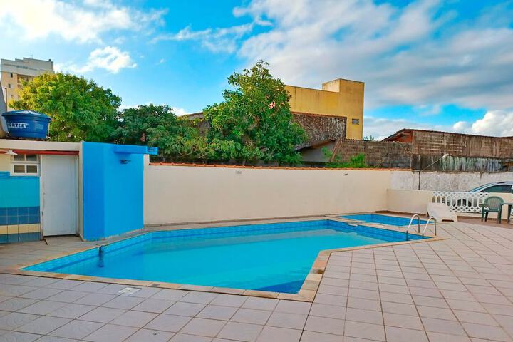 Pool 16 of 26