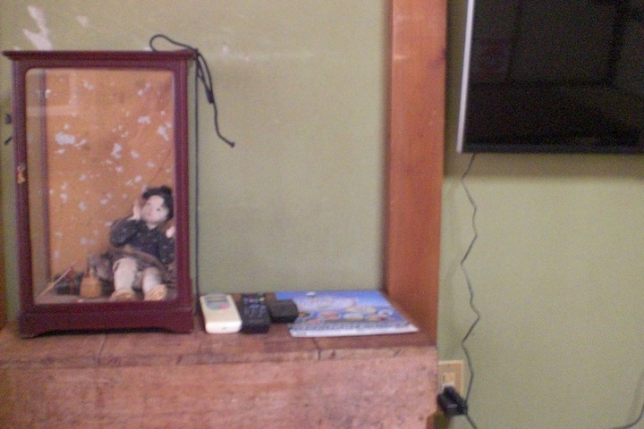 Room 13 of 61