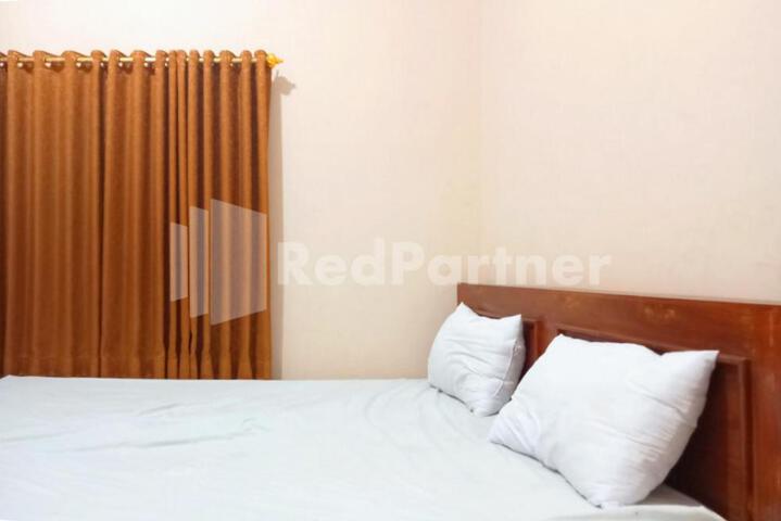 Isa Homestay Kudus Mitra Reddoorz