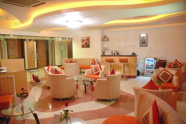 Lounge 59 of 63