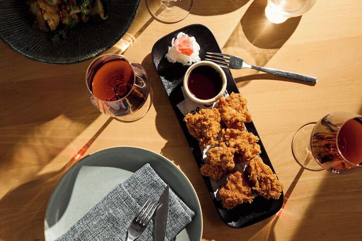 Dining 83 of 125