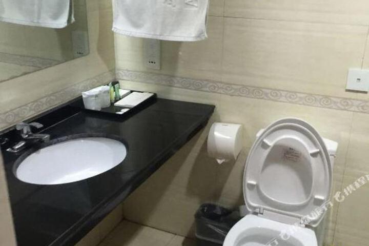 Asia Hotel