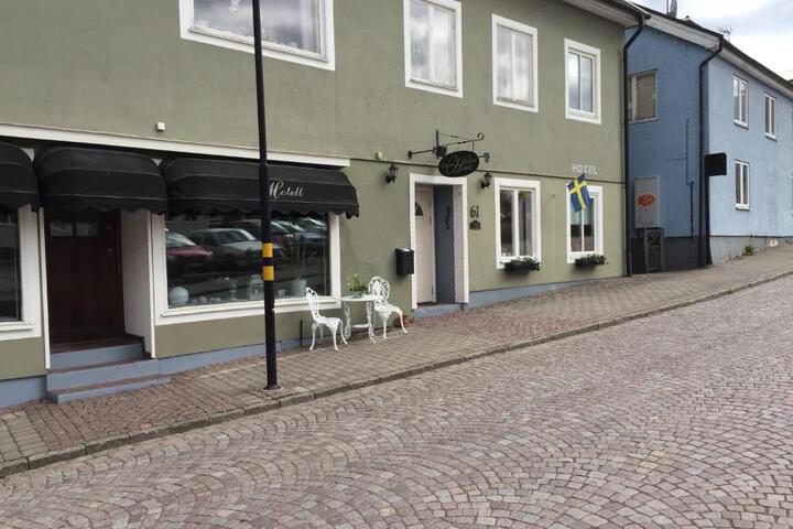 Exterior of Höjdens Lågprishotell