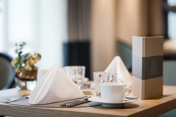 Breakfast/Coffee Service 79 of 154