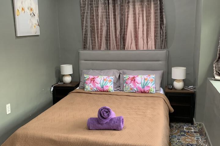 Room 6 of 72