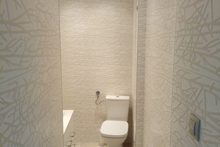 Room 14 of 14