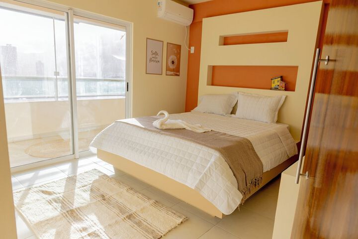 Room 10 of 90