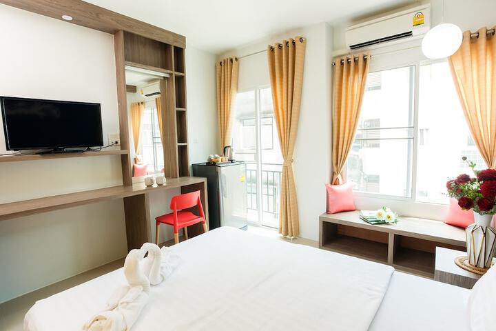 Room 16 of 25