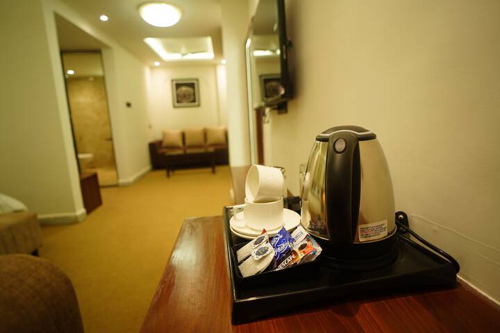 Breakfast/Coffee Service 78 of 111