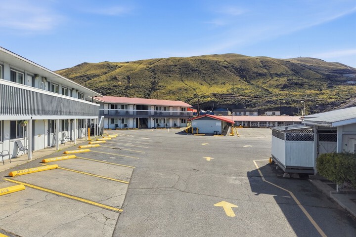 Hotel 80 of 93