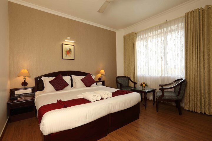 Room 4 of 24