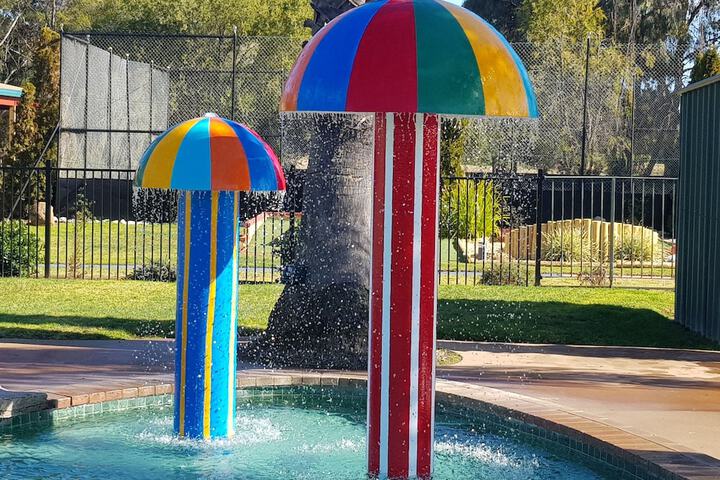 Pool 67 of 99