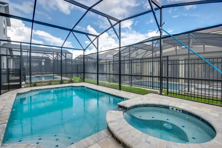 Pool 12 of 23