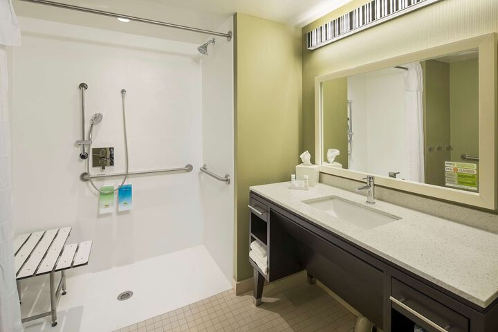 Bathroom shower