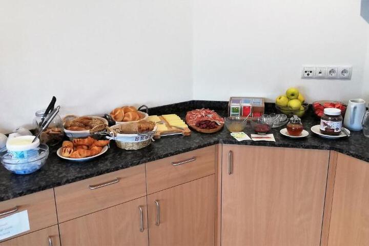 Photo 28
