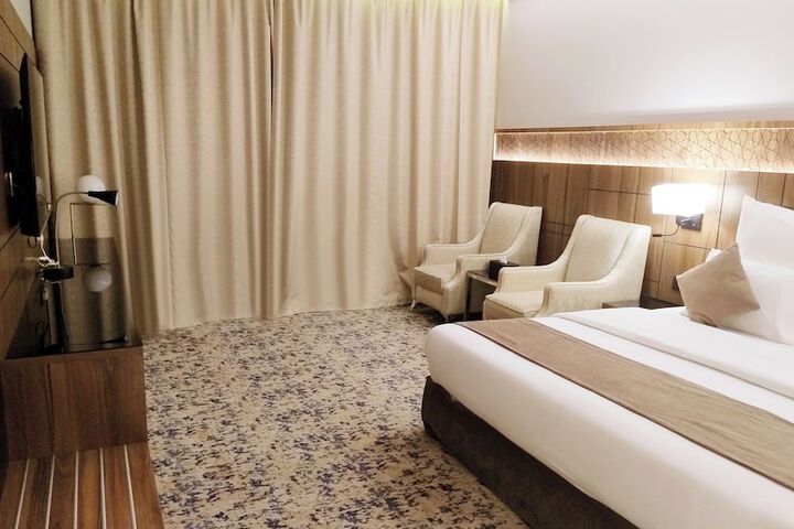 Room 26 of 78