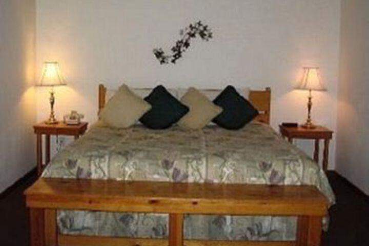 Room 12 of 23