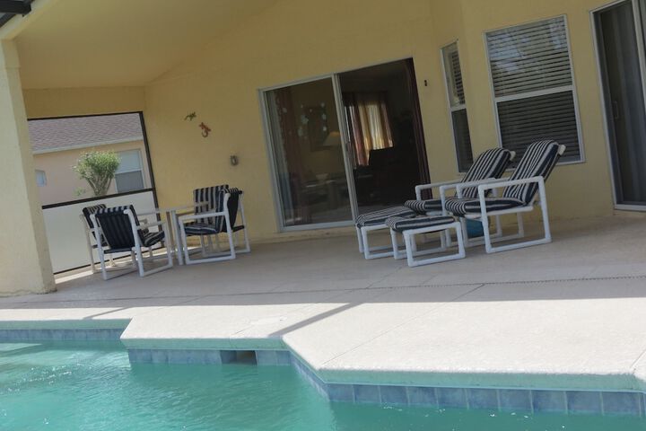 Pool 17 of 18