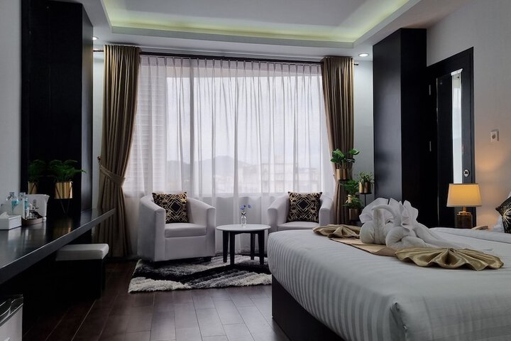 Room 16 of 50