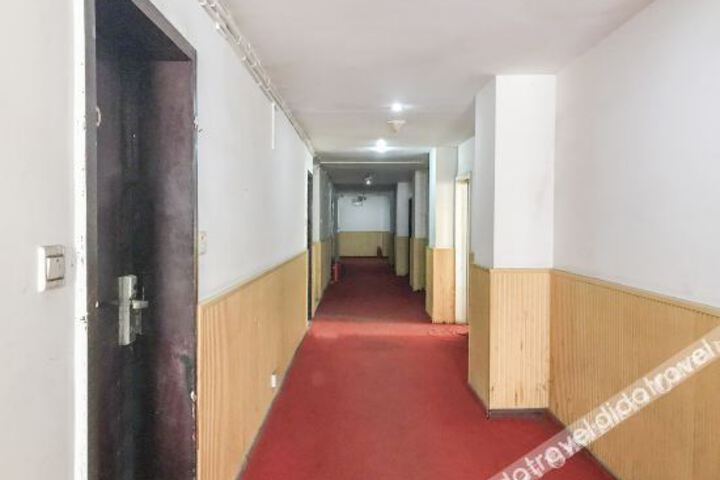 Hotel Interior 7 of 20