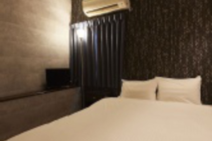 Room 198 of 288