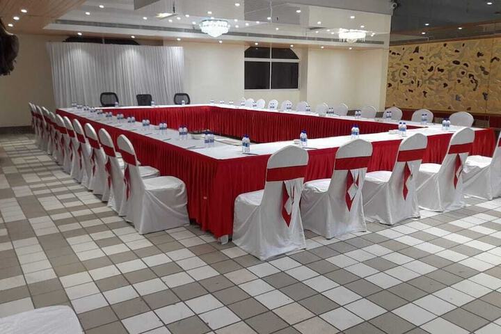 Ballroom/Hall 50 of 71