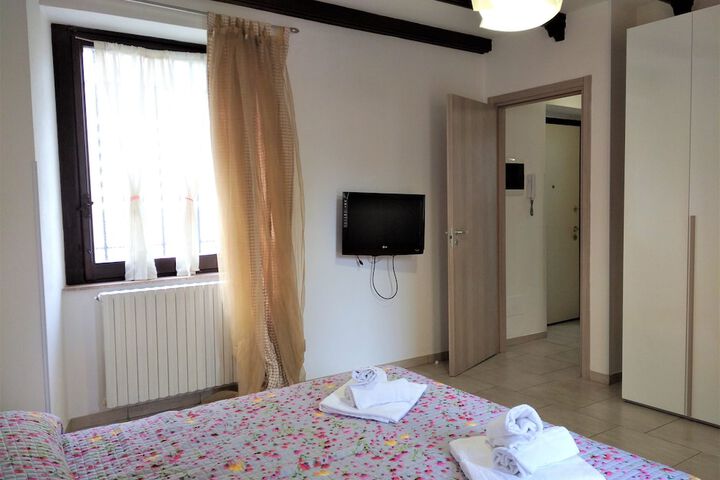 Room 5 of 21