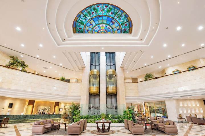Lobby Photos