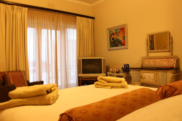 Room 7 of 36