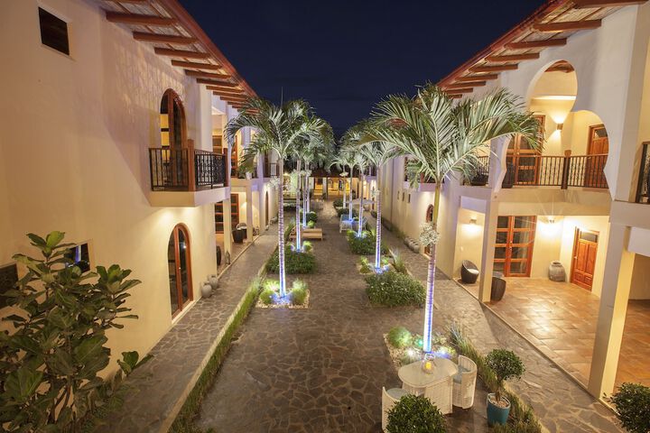 Plaza Marbella Granada Condiminiums