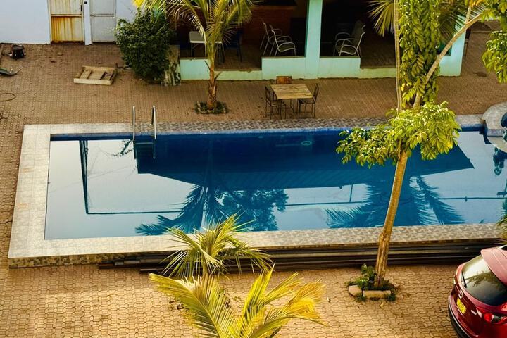 Pool 126 of 144