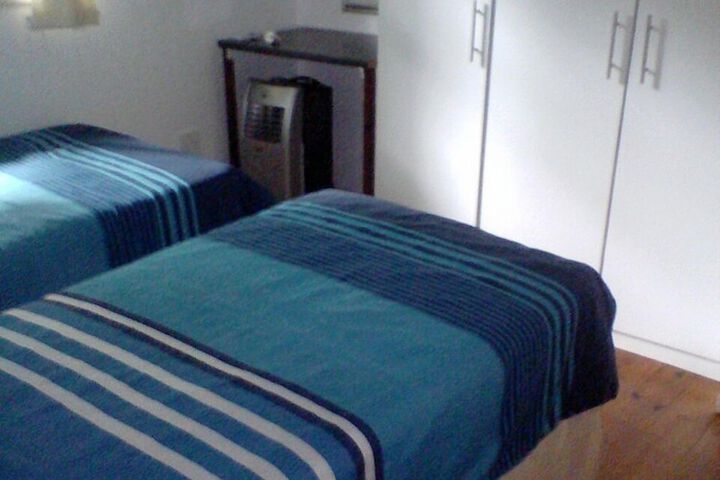 Room 5 of 17