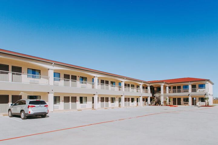 Hotel 36 of 49